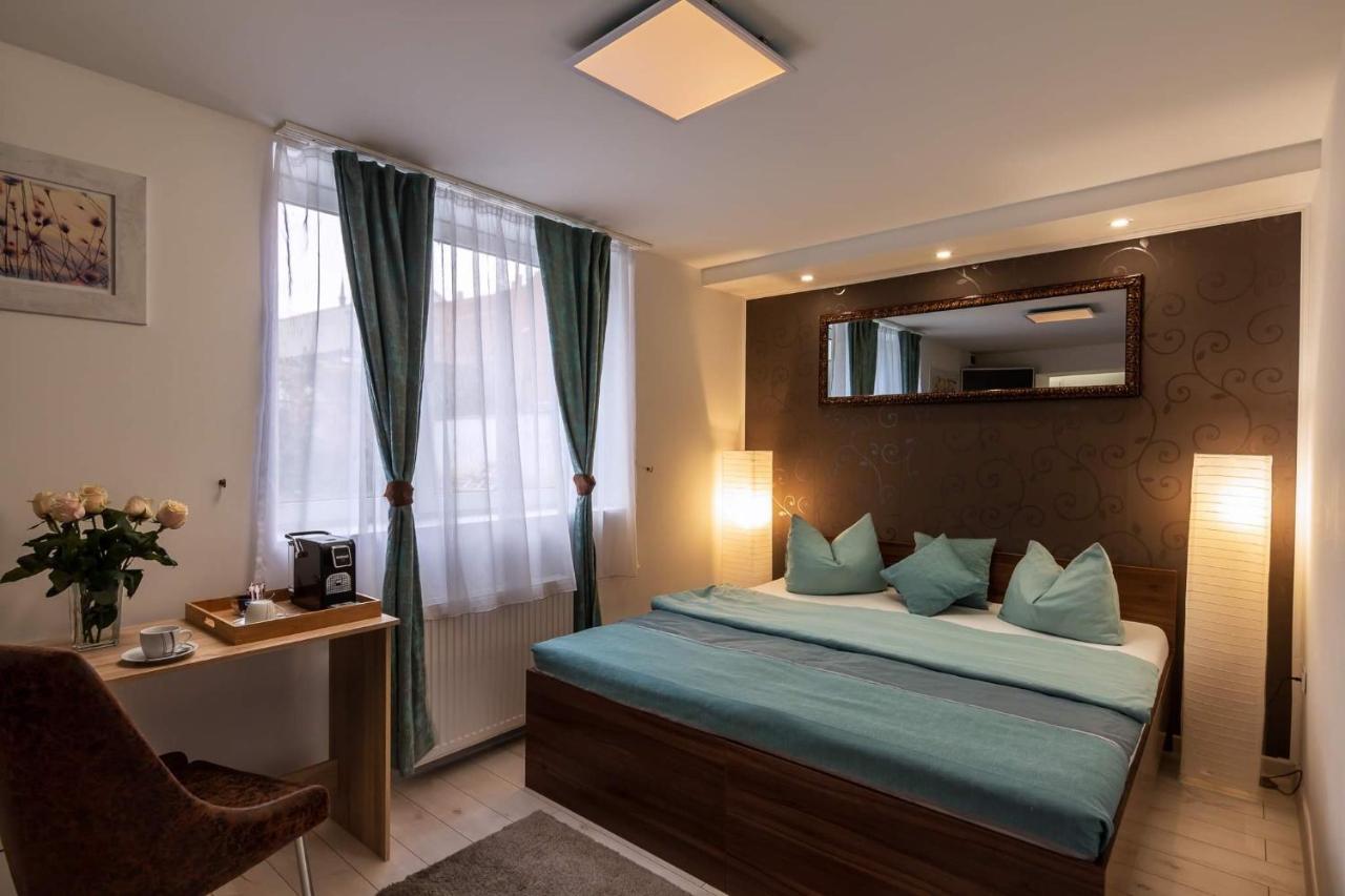 Bed & Breakfast Panzio
